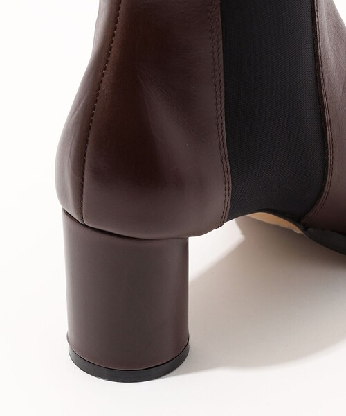 Pippichic（ピッピシック）の「PIPPICHIC OBLIQUE SIDEGOA レザー ショートブーツ（ブーツ・レディース・ダークブラウン/ブラック・36.5/35.5/37.5）」の8枚目の写真