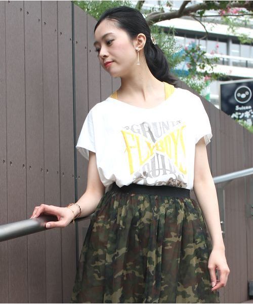 AVIREX(アヴィレックス)の「avirex/アヴィレックス/ FLY BOYS LOOSE T/フライボーイルーズフィット ティー(Tシャツ/カットソー・レディース・ホワイト/グレー・FREE)」の2枚目の写真