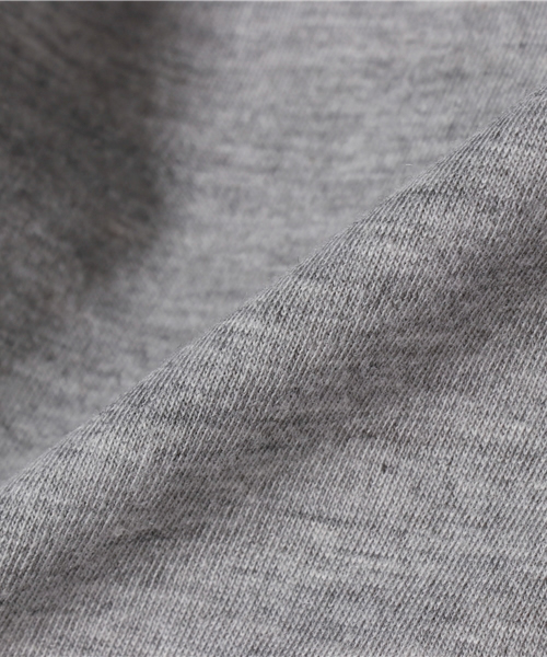 AVIREX(アヴィレックス)の「avirex/アヴィレックス/ FLY BOYS LOOSE T/フライボーイルーズフィット ティー(Tシャツ/カットソー・レディース・ホワイト/グレー・FREE)」の7枚目の写真