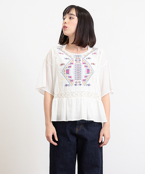 CUBE SUGAR(キューブシュガー)の「インド刺繍ブラウス(シャツ/ブラウス・レディース・ホワイト/ブラック・M)」の2枚目の写真