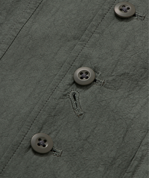 WORK NOT WORK URBAN RESEARCH（ワークノットワークアーバンリサーチ）の「WORK NOT WORK　タイプライターテーラードベスト（ベスト・メンズ・オリーブ・MEDIUM/SMALL/LARGE）」の11枚目の写真