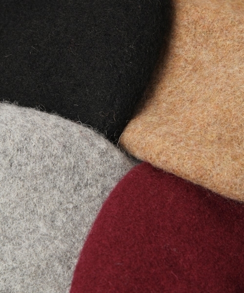 LAKOLE(ラコレ)の「シンプルバスクベレー帽 / LAKOLE(ハンチング/ベレー帽・レディース・ベージュ/ボルドー/グレー/ブラック/グリーン/ネイビー/マスタード/チャコール・FREE)」の14枚目の写真