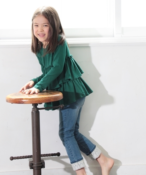 Rora（ローラ）の「ロールアップ デニム スキニーパンツ（デニムパンツ・キッズ・ワンウォッシュ・110cm/100cm/120cm/130cm/90㎝/140cm/150cm）」の10枚目の写真