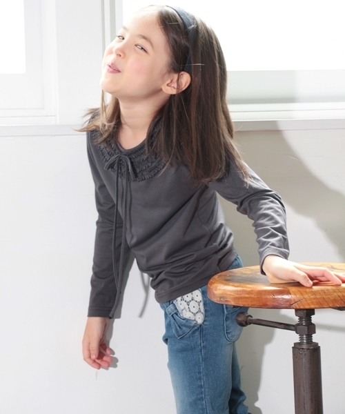 Rora（ローラ）の「ロールアップ デニム スキニーパンツ（デニムパンツ・キッズ・ワンウォッシュ・110cm/100cm/120cm/130cm/90㎝/140cm/150cm）」の13枚目の写真