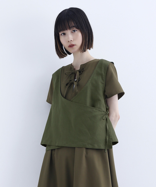 MERLOT IKYU（メルローイキュウ）の「綿麻カシュクールベスト1624（ベスト・レディース・ネイビー/ブラウン/カーキ・FREE）」の2枚目の写真