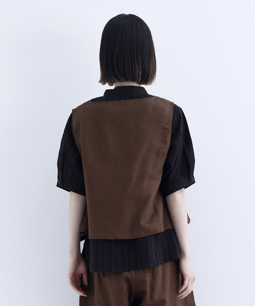 MERLOT IKYU（メルローイキュウ）の「綿麻カシュクールベスト1624（ベスト・レディース・ネイビー/ブラウン/カーキ・FREE）」の6枚目の写真