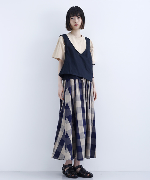 MERLOT IKYU（メルローイキュウ）の「綿麻カシュクールベスト1624（ベスト・レディース・ネイビー/ブラウン/カーキ・FREE）」の19枚目の写真