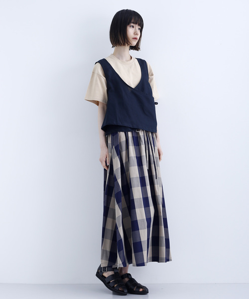 MERLOT IKYU（メルローイキュウ）の「綿麻カシュクールベスト1624（ベスト・レディース・ネイビー/ブラウン/カーキ・FREE）」の20枚目の写真