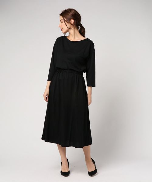 SEVENDAYS=SUNDAY(セブンデイズサンデイ)の「・ウエストギャザーワンピース(ワンピース・レディース・ブラック/レッド/マスタード・FREE)」の1枚目の写真