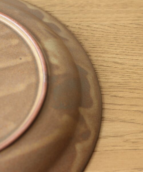 kelyumiko iihoshi porcelain*JSF プレートL yumiko iihoshi porcelain×JSF】別注 プレート L（食器）｜journal