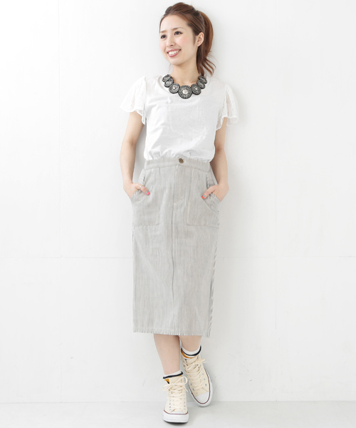 Ray BEAMS（レイビームス）の「○Ray BEAMS / バックチュール ヒッコリースカート（スカート・レディース・オフホワイト・1/0）」の22枚目の写真