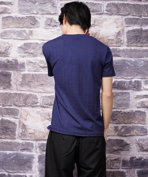 おしゃれスタ(オシャレスタ)の「ヘリンボンジャカードVネック半袖カットソー(SS)(Tシャツ/カットソー・メンズ・ホワイト/ブラック/その他・M/L)」の14枚目の写真