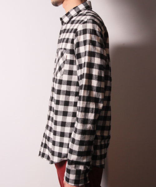 COMMONWARE AMERICAN RAG CIE&Magine(コモンウェアアメリカンラグシーアンド マージン)の「AMERICAN RAG CIE&Magine COMMONWARE ブロックチェックシャツ:(シャツ/ブラウス・メンズ・ホワイト/グリーン/バーガンディー・44/46/48)」の5枚目の写真