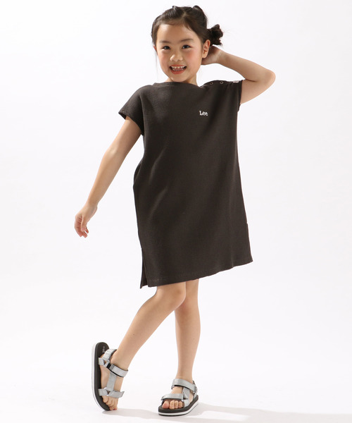 Lee(リー)の「【キッズ】Lee/リー コラボワッフルロングワンピース(Tシャツ/カットソー・キッズ・ベージュ/オフホワイト/ダークグレー・120/130/140)」の3枚目の写真