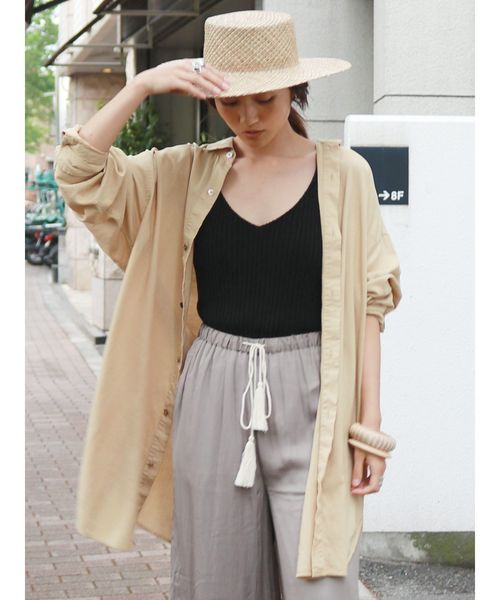 Ungrid（アングリッド）の「ビッグルーズシャツ（シャツ/ブラウス・レディース・ベージュ/オフホワイト・FREE）」の2枚目の写真