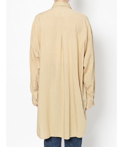 Ungrid（アングリッド）の「ビッグルーズシャツ（シャツ/ブラウス・レディース・ベージュ/オフホワイト・FREE）」の9枚目の写真