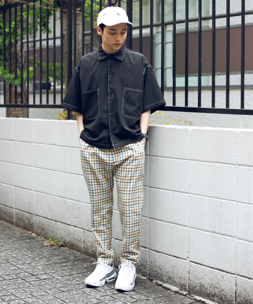 WEGO(ウィゴー)の「WEGO/配色ステッチ5分袖ビッグシルエットポプリンシャツ(シャツ/ブラウス・メンズ・ブラック/ベージュ/ネイビー・MEDIUM/LARGE)」の12枚目の写真