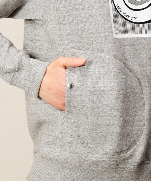 BEAUTY&YOUTH UNITED ARROWS(ビューティーアンドユースユナイテッドアローズ)の「<Americana> CREW SWEAT/スウェット(スウェット・メンズ・ブラック/ライトグレー・MEDIUM/LARGE)」の7枚目の写真