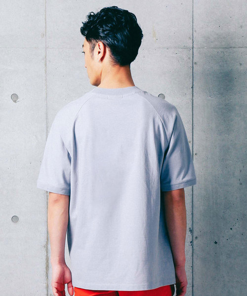 HUGO(ヒューゴ)の「メンズ オーバーサイズフィット ラグランスリーブ Tシャツ(Tシャツ/カットソー・メンズ・グレー系その他/ブラック・L/S/M/XL/XS/XXL)」の10枚目の写真