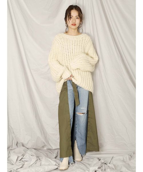 Ungrid（アングリッド）の「ヘムスリットクラッシュストレートデニム（デニムパンツ・レディース・ブルー・24inch/25inch/26inch）」の11枚目の写真