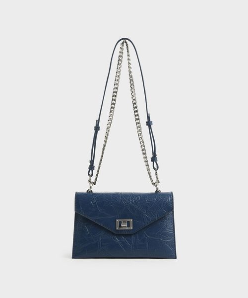 CHARLES & KEITH（チャールズ & キース）の「エンベロープバッグ / Envelope Bag（ショルダーバッグ・レディース・ホワイト/ブラック/ブルー/バーガンディー・S）」の3枚目の写真
