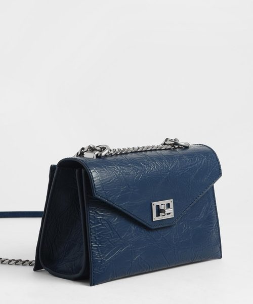 CHARLES & KEITH（チャールズ & キース）の「エンベロープバッグ / Envelope Bag（ショルダーバッグ・レディース・ホワイト/ブラック/ブルー/バーガンディー・S）」の22枚目の写真