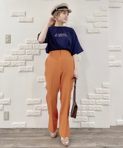 EPIMI E'PIMMY（エピミエピミー）の「《ZOZO限定》センタープレスサイドスリットスラックスパンツ（スラックス・レディース・ブラック/ベージュ/ブルー/パープル/オレンジ/モカ/カーキ/マスタード/ラベンダー・MEDIUM）」の16枚目の写真