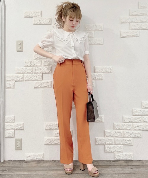 EPIMI E'PIMMY（エピミエピミー）の「《ZOZO限定》センタープレスサイドスリットスラックスパンツ（スラックス・レディース・ブラック/ベージュ/ブルー/パープル/オレンジ/モカ/カーキ/マスタード/ラベンダー・MEDIUM）」の19枚目の写真