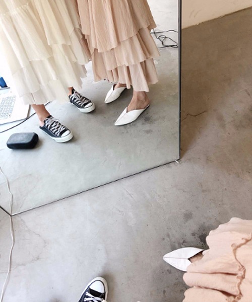 M y u(ミュー)の「アシンメトリーティアードスカート(スカート・レディース・ホワイト/ベージュ/ライトカーキ/グレイッシュベージュ/ネイビー/ピンク/グレー・FREE)」の9枚目の写真