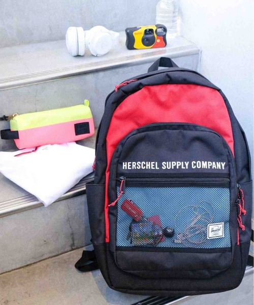Herschel Supply（ハーシェルサプライ）の「Kaine Backpack Athletics 30L デイパック ロゴリュック