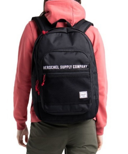 Herschel Supply（ハーシェルサプライ）の「Kaine Backpack Athletics 30L デイパック ロゴリュック