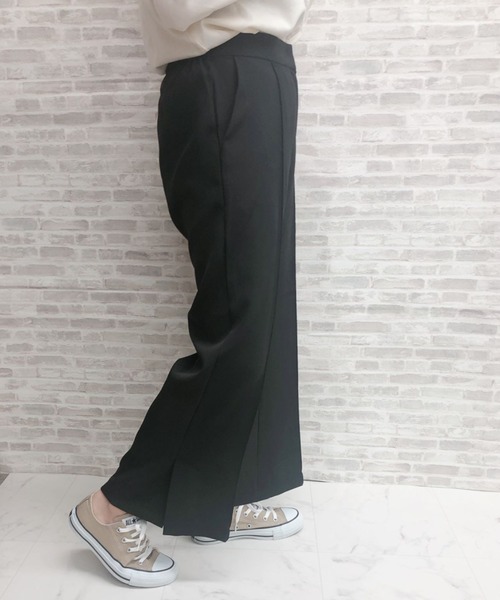 ap retro(アプレトロ)の「センタープレスワイドフレアパンツ【ZOZO限定アイテム】(その他パンツ・レディース・ブラック/オフホワイト/ミント・FREE)」の9枚目の写真
