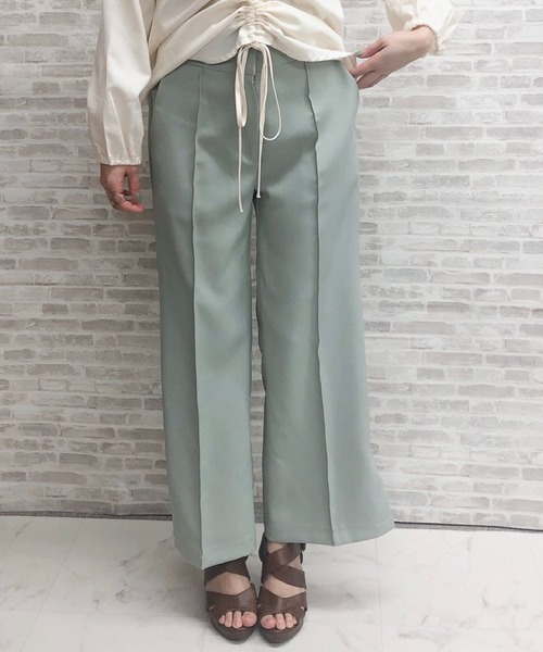 ap retro(アプレトロ)の「センタープレスワイドフレアパンツ【ZOZO限定アイテム】(その他パンツ・レディース・ブラック/オフホワイト/ミント・FREE)」の11枚目の写真