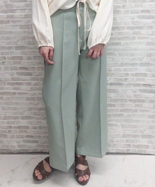 ap retro(アプレトロ)の「センタープレスワイドフレアパンツ【ZOZO限定アイテム】(その他パンツ・レディース・ブラック/オフホワイト/ミント・FREE)」の15枚目の写真