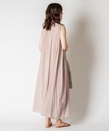 新品未使用　Whim Gazette　コットンシフォンノースリーブコンビネゾン Whim Gazette（ウィムガゼット）の「コットンシフォンギャザー