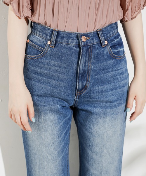 natural couture(ナチュラルクチュール)の「長さ変えれるフレアデニム(デニムパンツ・レディース・インディゴブルー/ブルー・SMALL/MEDIUM)」の13枚目の写真