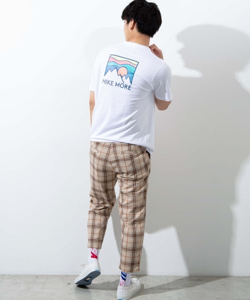 WEGO（ウィゴー）の「WEGO/マウンテンバックロゴTシャツ（Tシャツ/カットソー・メンズ・ホワイト/ホワイト系その他・SMALL/MEDIUM/LARGE）」の9枚目の写真
