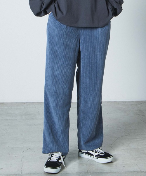 WEGO(ウィゴー)の「WEGO/コーデュロイストレートタックパンツ(スラックス・レディース・ブラック/ブルー/ブラウン/ベージュ/パープル/アイボリー・SMALL/MEDIUM)」の6枚目の写真