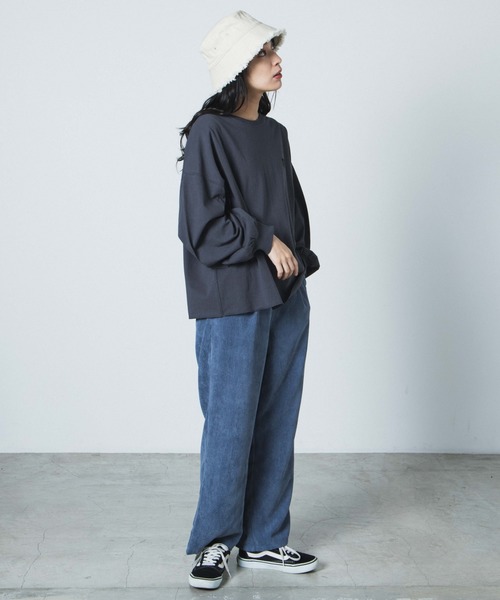 WEGO(ウィゴー)の「WEGO/コーデュロイストレートタックパンツ(スラックス・レディース・ブラック/ブルー/ブラウン/ベージュ/パープル/アイボリー・SMALL/MEDIUM)」の19枚目の写真