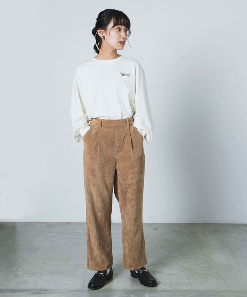 WEGO(ウィゴー)の「WEGO/コーデュロイストレートタックパンツ(スラックス・レディース・ブラック/ブルー/ブラウン/ベージュ/パープル/アイボリー・SMALL/MEDIUM)」の18枚目の写真