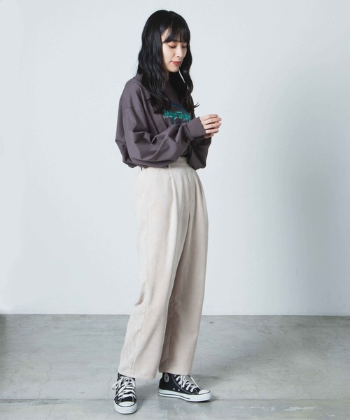 WEGO(ウィゴー)の「WEGO/コーデュロイストレートタックパンツ(スラックス・レディース・ブラック/ブルー/ブラウン/ベージュ/パープル/アイボリー・SMALL/MEDIUM)」の8枚目の写真