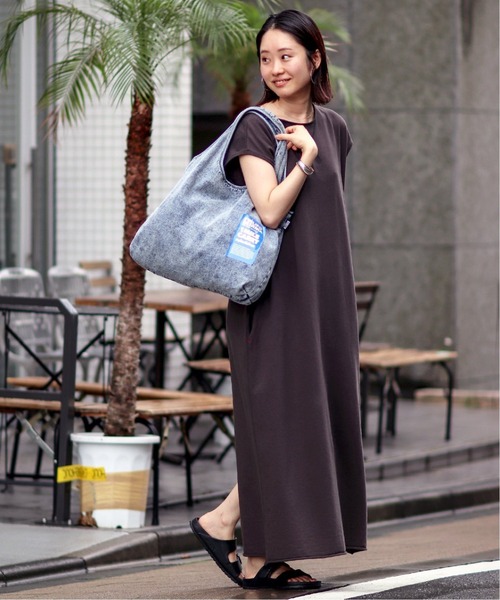 JOURNAL STANDARD relume（ジャーナルスタンダード　レリューム）の「CALIFORNIA IMILE CARRY BAGショッピングトート（トートバッグ・メンズ・ブラック/ブラック系その他/グレー/ライトグレー/クリアブルー/スカイブルー・FREE）」の8枚目の写真