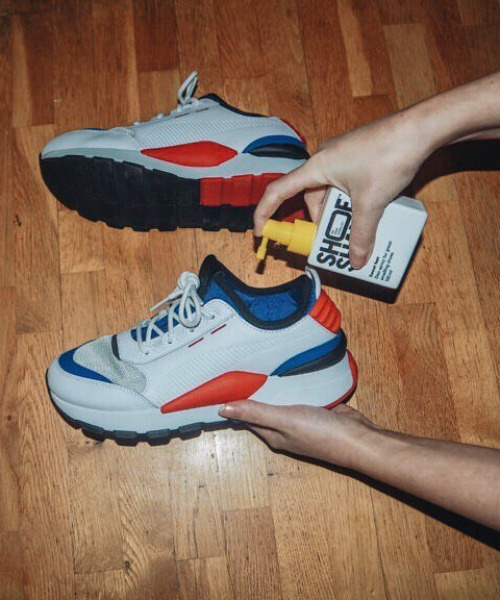 SHOE SHAME（シューシェイム）の「〈SHOE SHAME/シューシェイム〉On the go kit オンザゴーキット シューケア用品 5点セット（シューケア用品・メンズ・ホワイト×イエロー・ONE SIZE）」の3枚目の写真