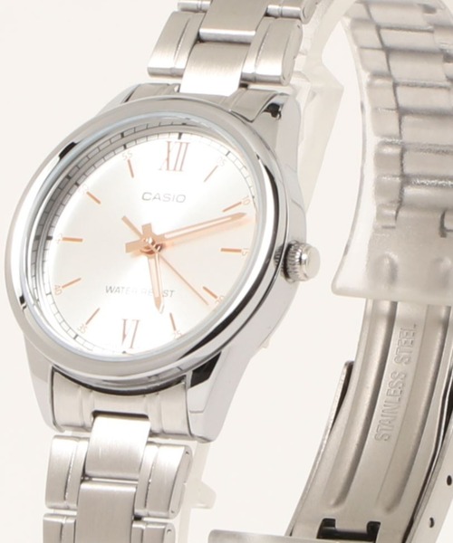 CASIO(カシオ)の「CASIO カシオ/ アナログ クォーツ ラウンドフェイス ステンレスベルト 日常生活防水 腕時計 ラウンドフェイス /// LTPメタルシリーズ(アナログ腕時計・レディース・シルバー/シルバー系その他/シルバー×ブラック/シルバー×ブルー/シルバー×ゴールド/シルバー系その他2/ブラック×シルバー/シルバー系その他3/シルバー系その他4/シルバー系その他5/シルバー系その他6・FREE)」の1枚目の写真