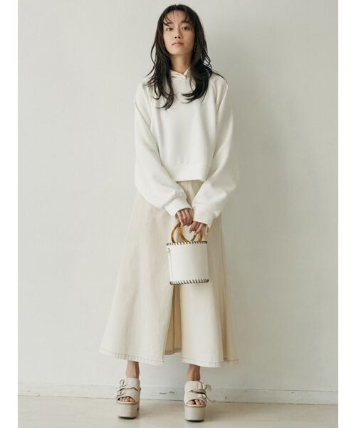 MURUA（ムルーア）の「【MURUA×217..NINA】コラボパーカー（パーカー・レディース・ホワイト/ブラック・FREE）」の22枚目の写真