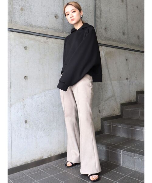 MURUA（ムルーア）の「【MURUA×217..NINA】コラボパーカー（パーカー・レディース・ホワイト/ブラック・FREE）」の10枚目の写真