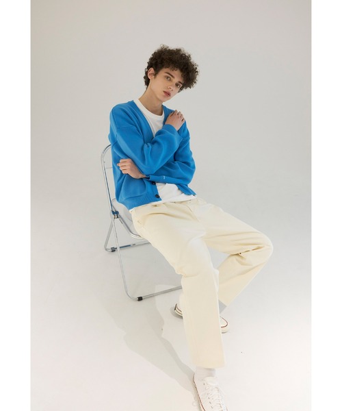 A‘gem 9（エージェムナイン）の「『LARTIGENT/ラーティゼン(L'HOMME/エル オム）』LAH1 CARDIGAN/ニットカーディガン(BTS等着用）（カーディガン/ボレロ・メンズ・ブルー・M/L）」の2枚目の写真