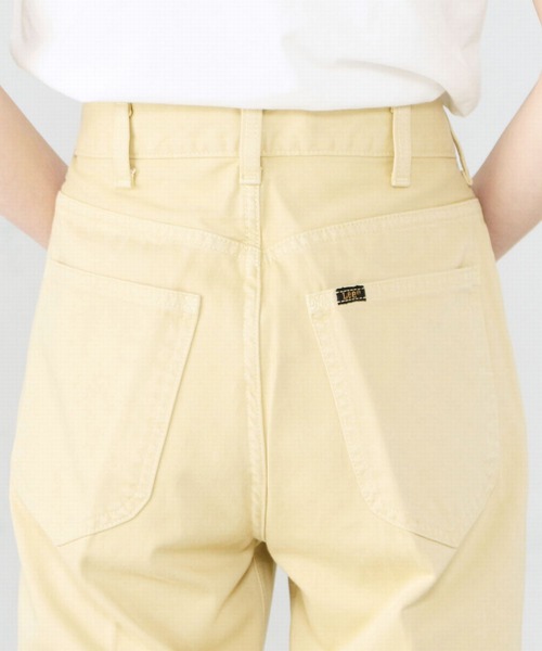 Lee（リー）の「【セットアップ対応】きれいめテーパードパンツ（デニムパンツ・レディース・イエロー/ピンク/ワンウォッシュ・MEDIUM/X-SMALL/SMALL）」の9枚目の写真