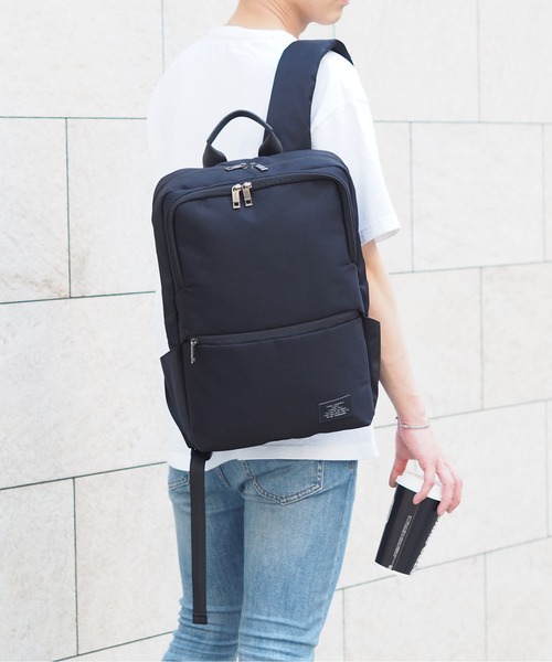 GUSCIO UOMO(グッシオ ウォーモ)の「【グッシオ ウォーモ】スクエア型ナイロン軽量ビジネスリュックサック(バックパック/リュック・メンズ・ブラック/ベージュ/ネイビー/オレンジ・FREE)」の3枚目の写真