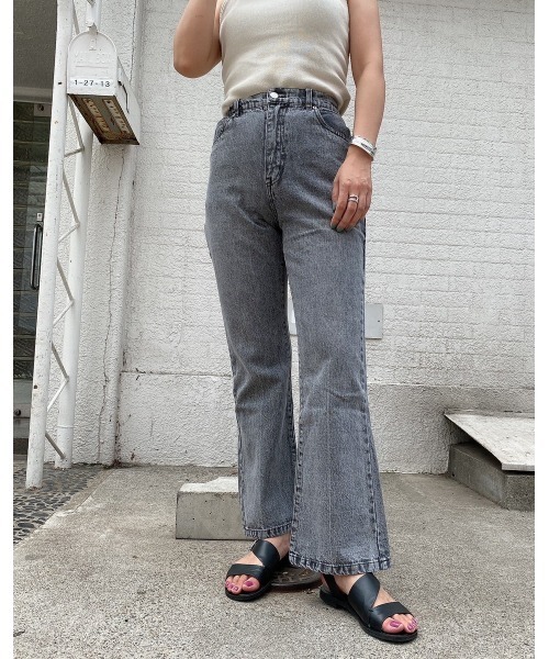 LiSeek（リシーク）の「【LiSeeK】ソフトフレア加工パンツ（その他パンツ・レディース・ホワイト/ライトブルー/パープル/グレー/ブルー・FREE）」の2枚目の写真